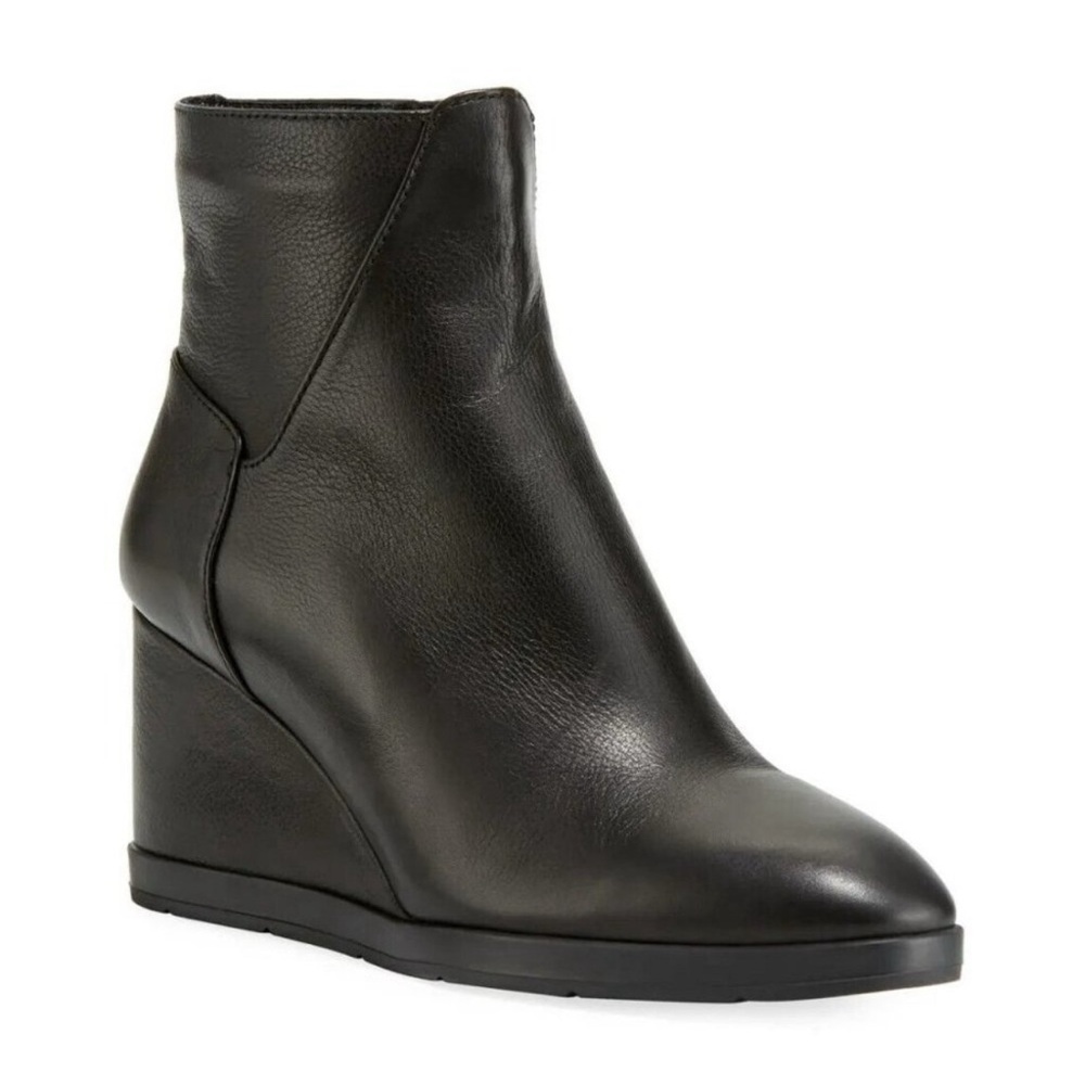 Aquatalia Black Judy Wedge Booties Women's 9.5 Tumbled Calf Weatherproof Leather